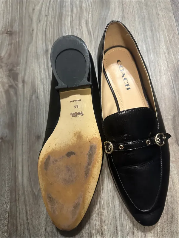 Coach Isabel Black Leather Loafers Pointed Toe Slip On Flats. - Image 8