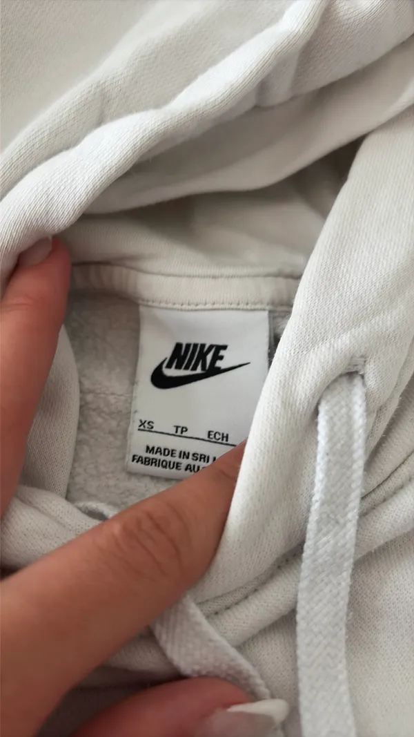 Nike Hoodie - Image 2