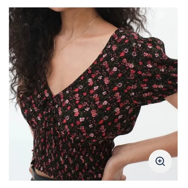 AEROPOSTALE Floral Crop Top Women XL Black Pink Smocked V-Neck Puff‎ Sleeve NWT - Image 2