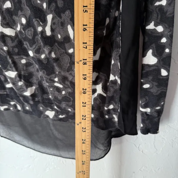 Lily Tribe Women's Small Abstract Print‎ Sheer Hem Long Sleeve Sweater Top - Image 5