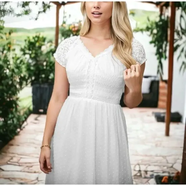 ✨Anna-Kaci Lace Cap Sleeve Lace Trim Ruffle Flared Hem Maxi Cream Sz S Dress✨ - Image 3