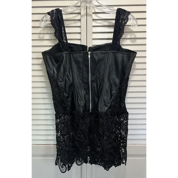 Lace Faux Leather Corset Black Size 3XL Runs Small Lace Sides/Skirt Boning Zip - Image 4