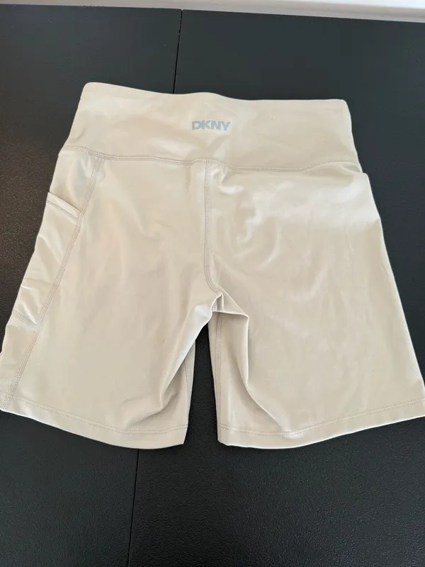 DKNY Women's Cream High-Waisted Biker Shorts with Side Pockets Size L - Image 3