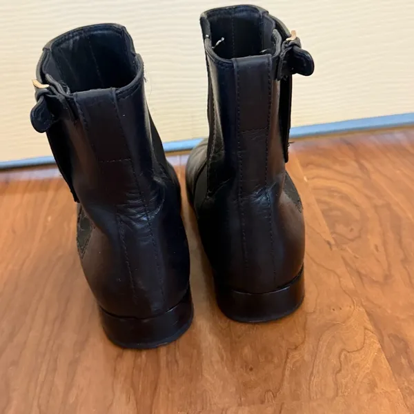 Tory Burch Wyatt Mid-Calf‎ Leather Booties Black size 10 - Image 5