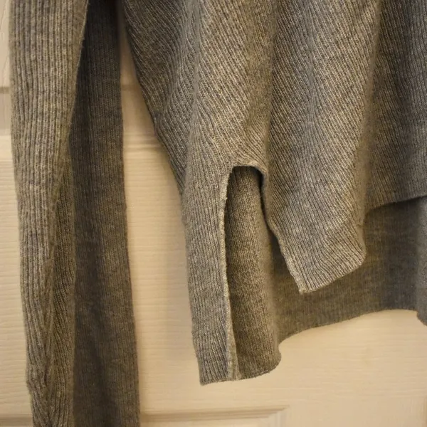 BP. grey v-neck ribbed sweater - Image 3