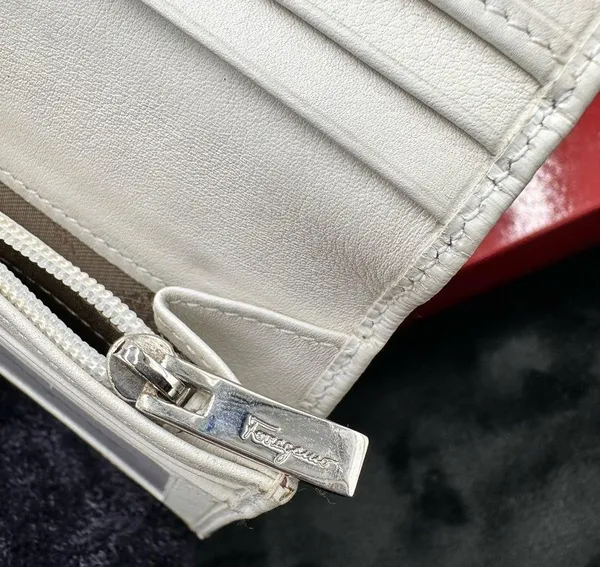 Salvatore Ferragamo Continental Wallet - Image 5