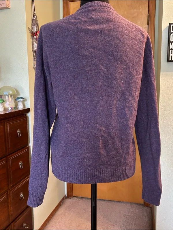 Penguin by Munsingwear purple lambswool v-neck long sleeve sweater size M winter - Image 3