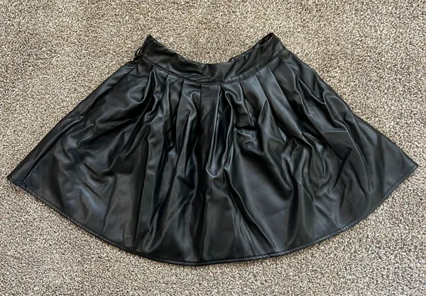 Frenchy High Waist PU Pleated Skirt Pu Leather Latex Mini Skirt High Rise A-line - Image 6