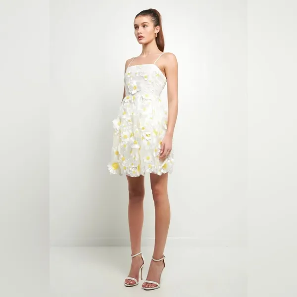 Endless Rose Floral Embroidered Mini Dress in White Size Medium - Image 5
