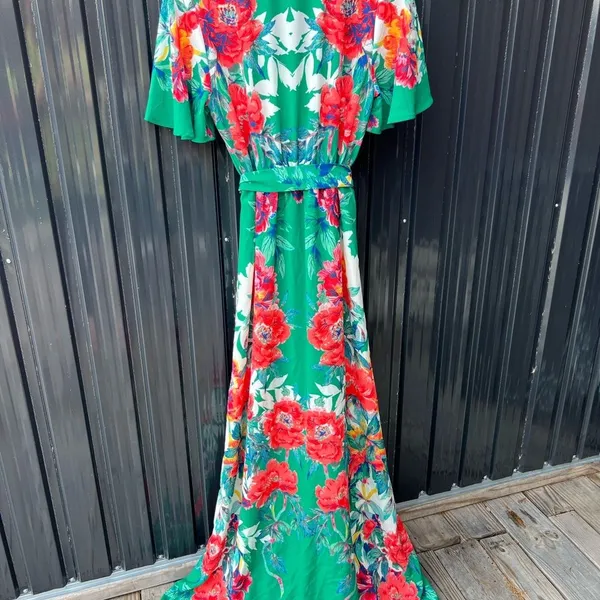 Lulus NWT Still in Paradise Floral Green Wrap Maxi Dress Medium Vacation Resort - Image 11