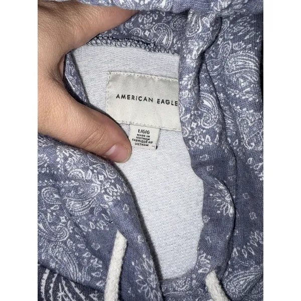 American Eagle Hoodie Women's L Blue Bandana Print Oversized Sweatshirt Pullover - Image 4