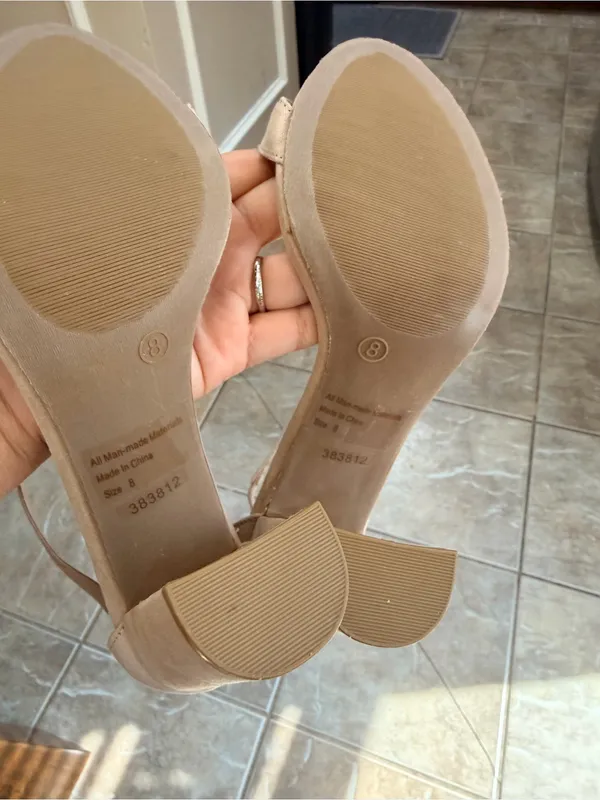 Charlotte Russe Faux Suede Block Heel Sandals Nude Beige Size 8 NWOB - Image 5
