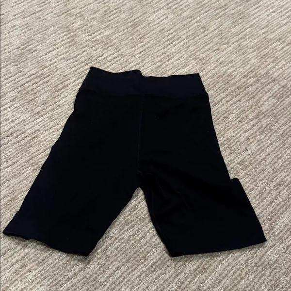 Eterne Women's Black Shorts Size undefined - Image 3