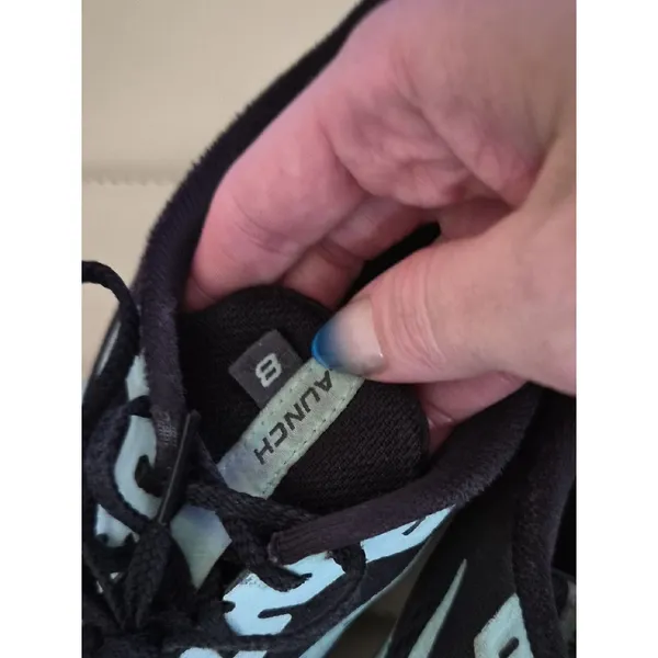 Brooks Black Running Shoes 8.5 with Light Blue Accents - Image 3