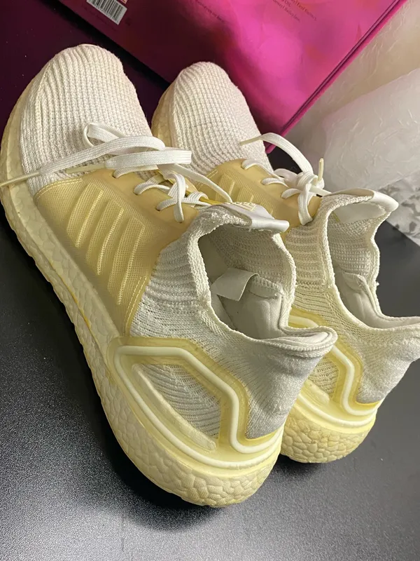 Adidas UltraBoost Triple White Running Shoes Sneakers Mens Size 10 - Image 4