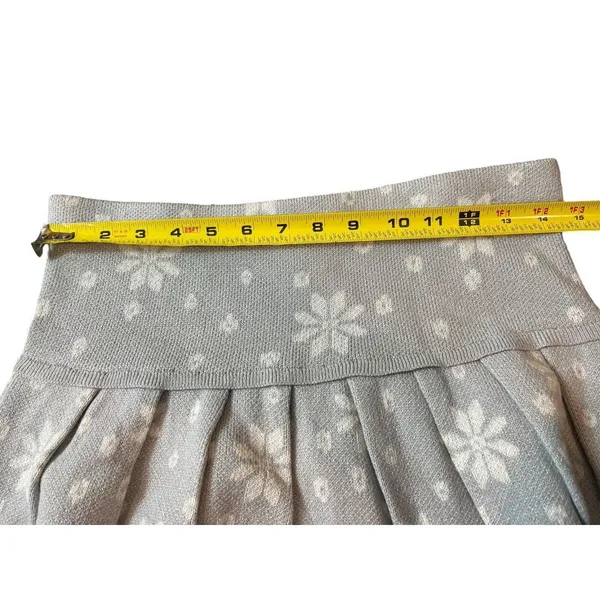 Princess Vera Wang Pleated Gray Sparkle Snowflake Knit Sweater Skirt M NWT - Image 9