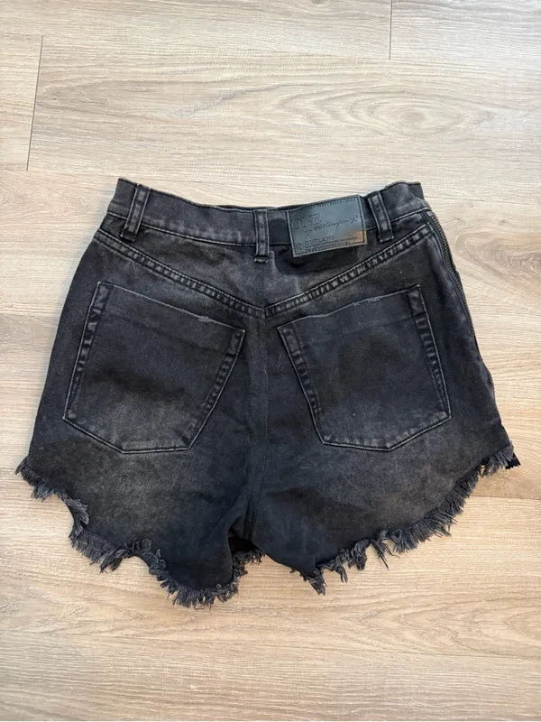 One Teaspoon Black Size Zip Denim Cutoff Shorts - Image 2