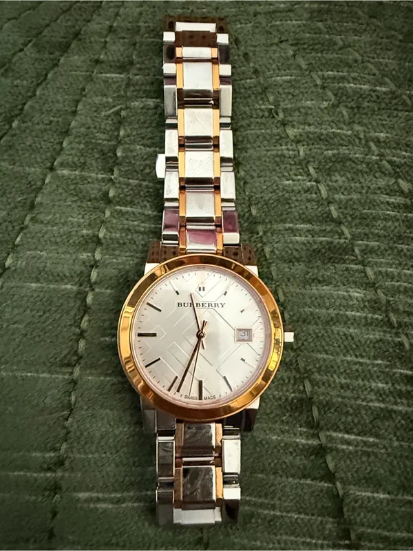 Burberry BU9105 Two-Tone Rose Gold Stainless Steel Ladies Watch - Image 3