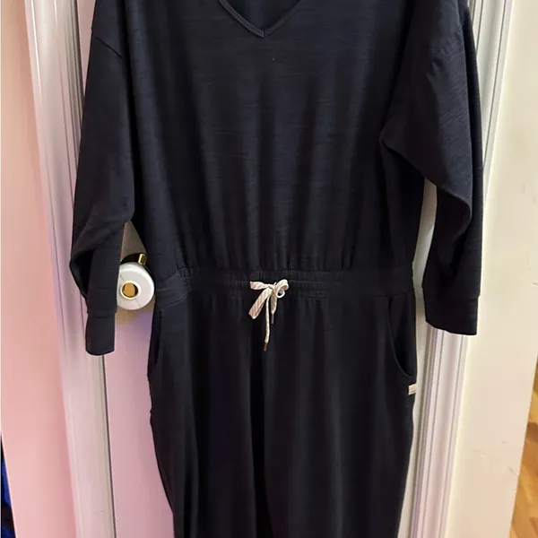 Vuori Lux long sleeve jumpsuit - Image 2