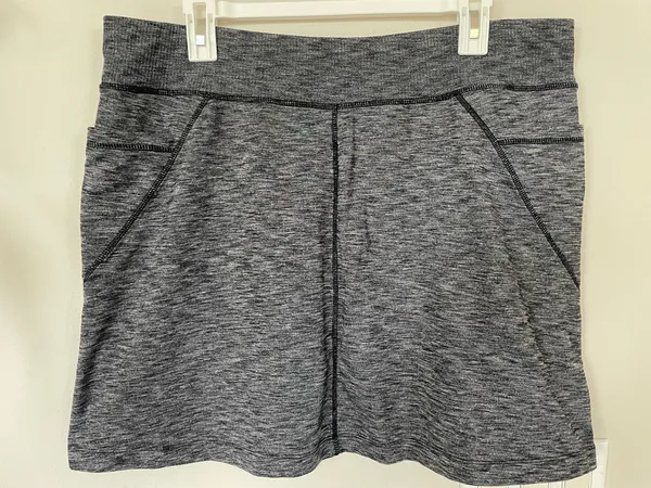 ATHLETA Women’s Excursion Skort Skirt Charcoal Gray Upf 50+ Pockets Size XL - Image 2