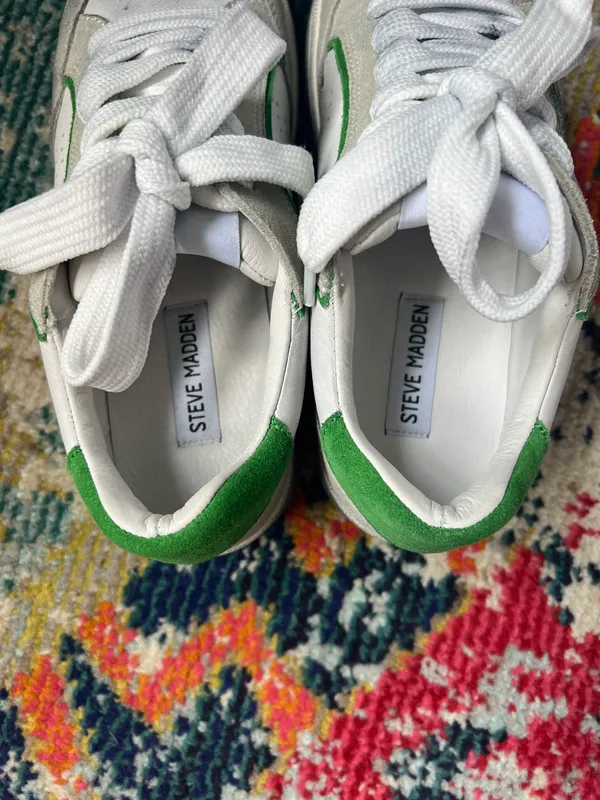 Steve Madden Sneaker - Image 4