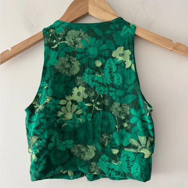 OFFLINE By Aerie Real Me XTRA Twist Crop Tank Top Jade‎ Floral Green Butterfly - Image 5