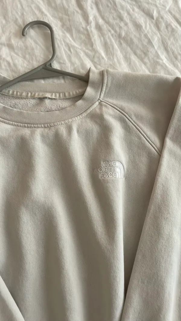 The North Face Sweatshirt Women’s - Image 3