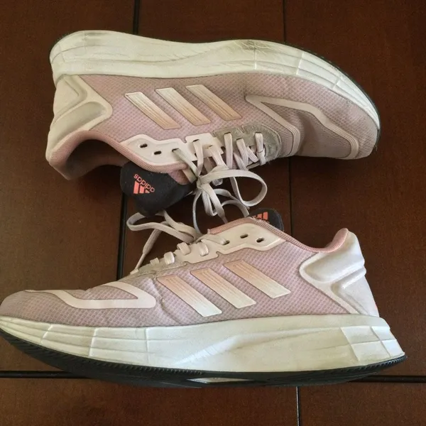 Adidas Duramo 10 running shoes pink size 10 - Image 4