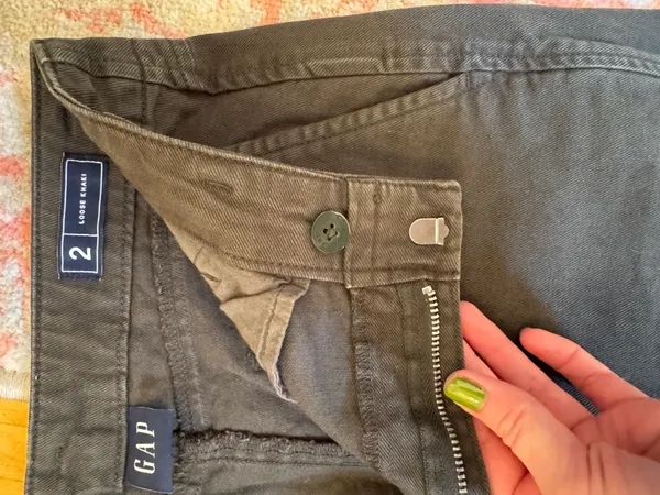 Green Gap Pants - Image 5