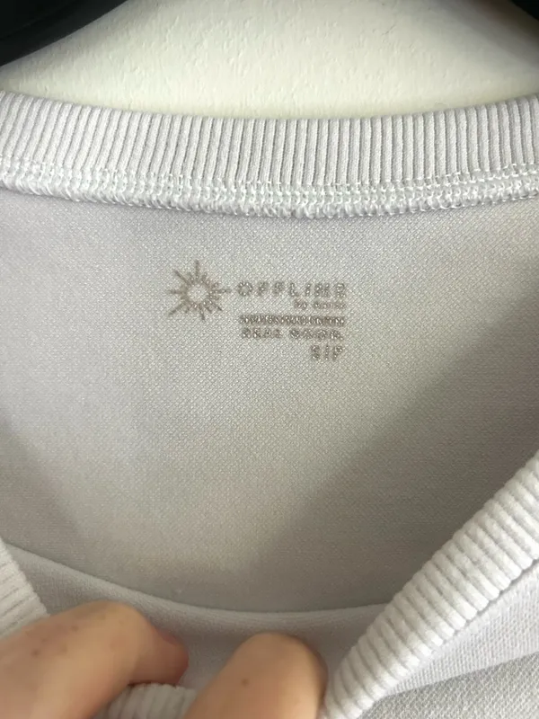 Aerie short sleeve crop top - Image 3