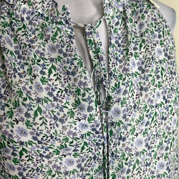 Max Studio Peasant Top LARGE Dainty Ditsy Floral Cottagecore Ruffle Feminine NEW - Image 3