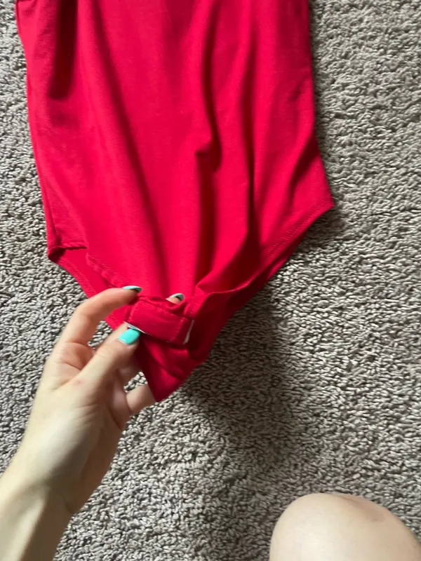 Red bodysuit - Image 3