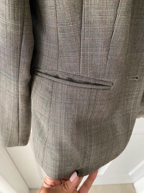 Banana Republic Blazer - Image 4