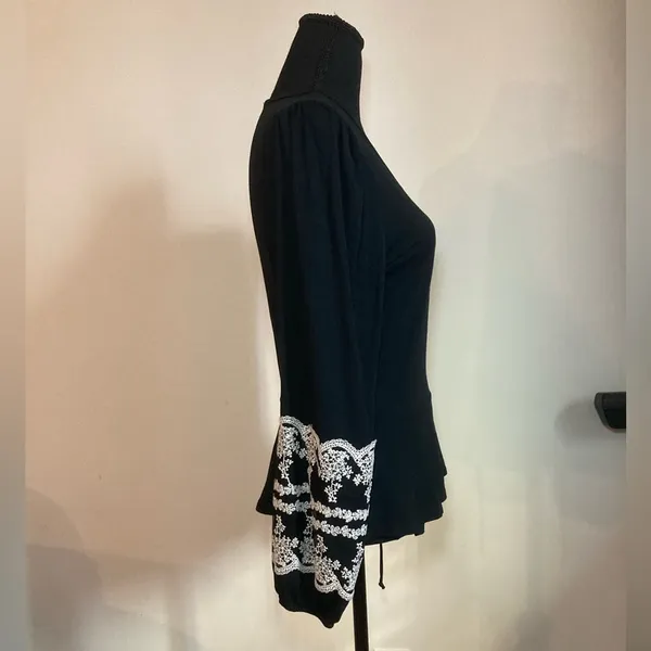 Blue Rain- Wrap black‎ long sleeve shirt - Image 6