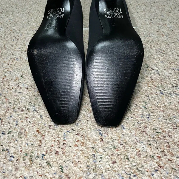 Mootsies Tootsies Georgette Satin Black Heels Sz 5.5 - Image 7