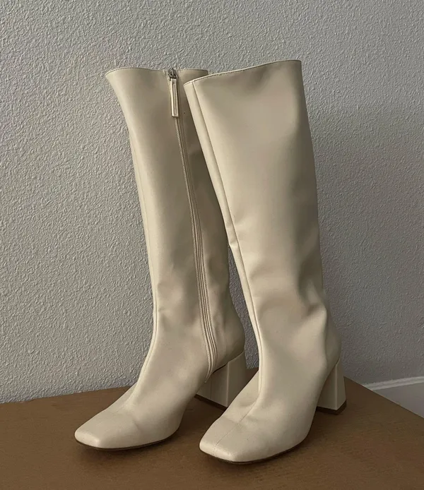 Alohas White Chalk Vegan Leather Boots - Image 3