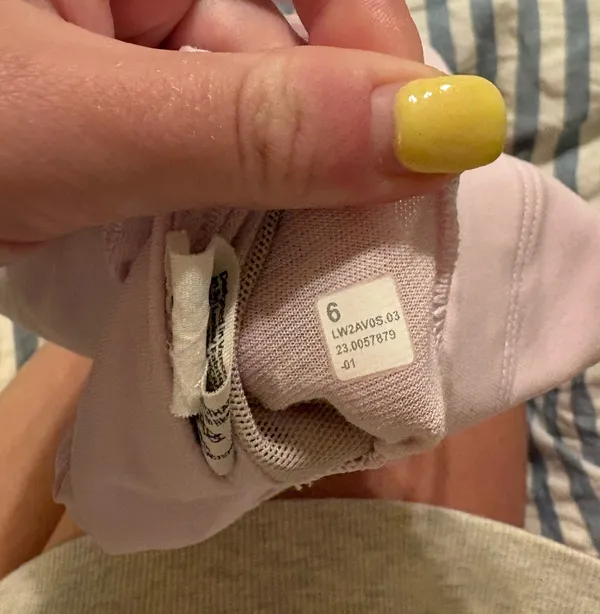 Lululemon Energy Sports Bra - Image 6