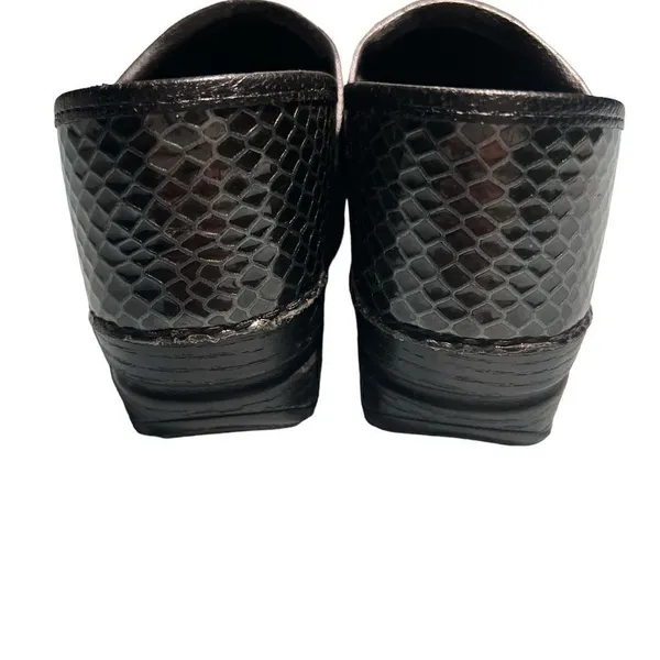 DANSKO Python Snakeskin Pewter Leather Clogs Sz 39/8.5-9 B47‎ - Image 3