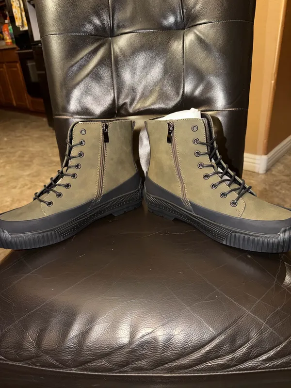 Boots Green Size 8 - Image 3