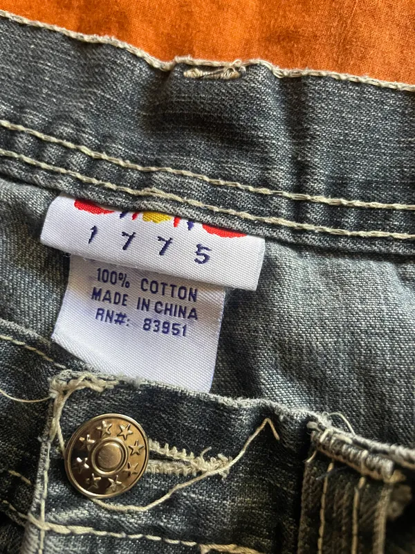 Distressed Straight Leg Denim Cargo Pants Size 29 - Image 3