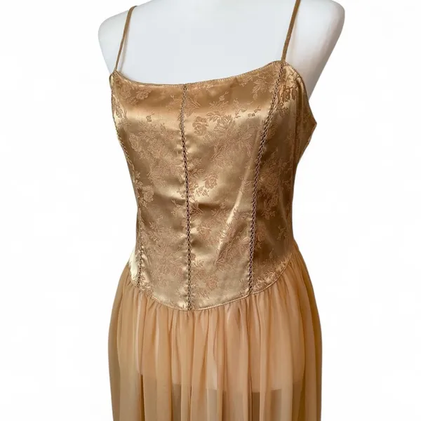 Vintage Victoria’s Secret Gold Maxi Slip - Image 2