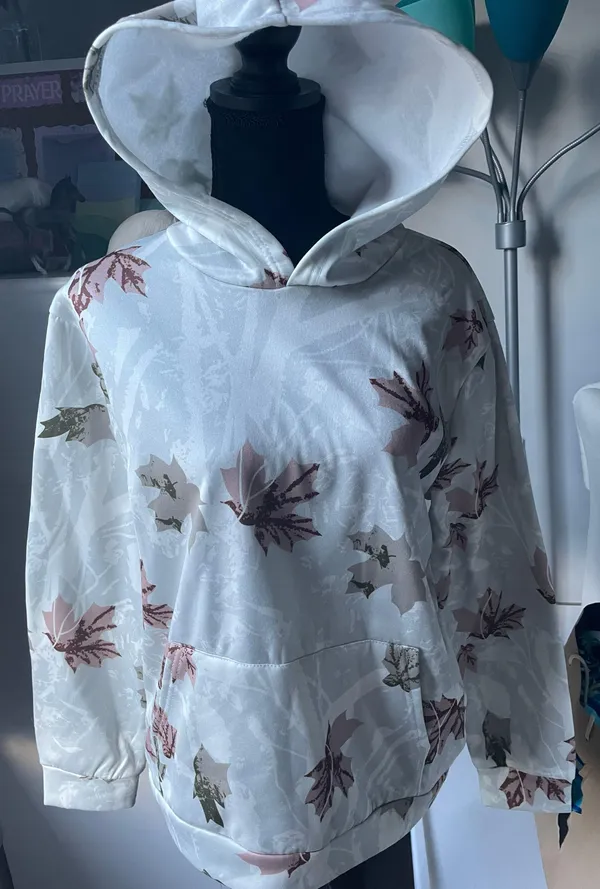 Amazon Camo hoodie size small. - Image 3