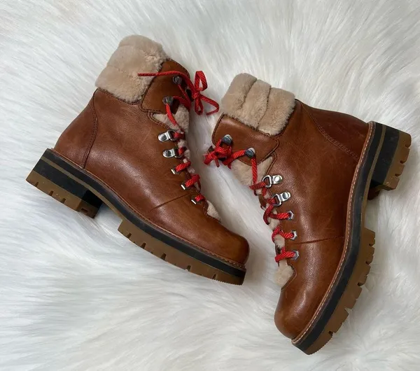 Clarks Orianna Hiker Boots Brown Leather Fur Trim Women’s size 7 - Image 5