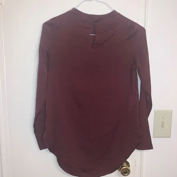 H&M Burgundy long sleeve blouse - Image 5