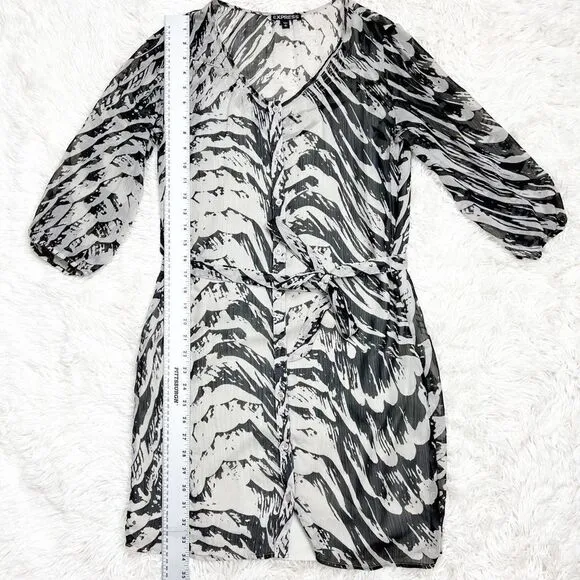 Express Grey Black Zebra Print 3/4 Sleeve Button Down‎ Shift Dress Size Small - Image 3