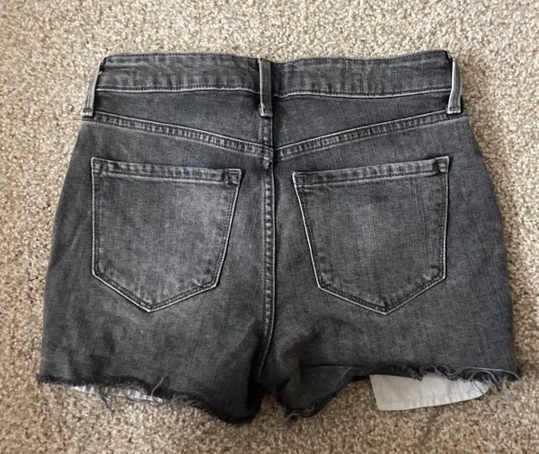 Old Navy Shorts - Image 2