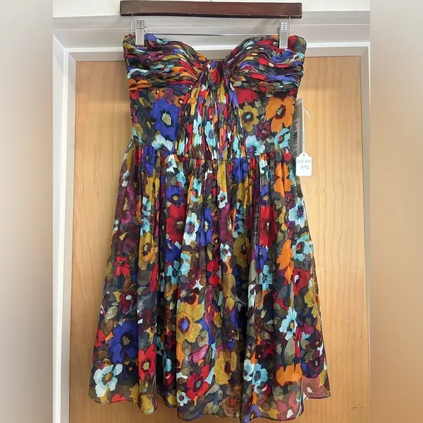 NWT! Jill Stuart Autumn Wedding Guest Strapless Flowy Fit Flare Floral Dress - 4 - Image 3