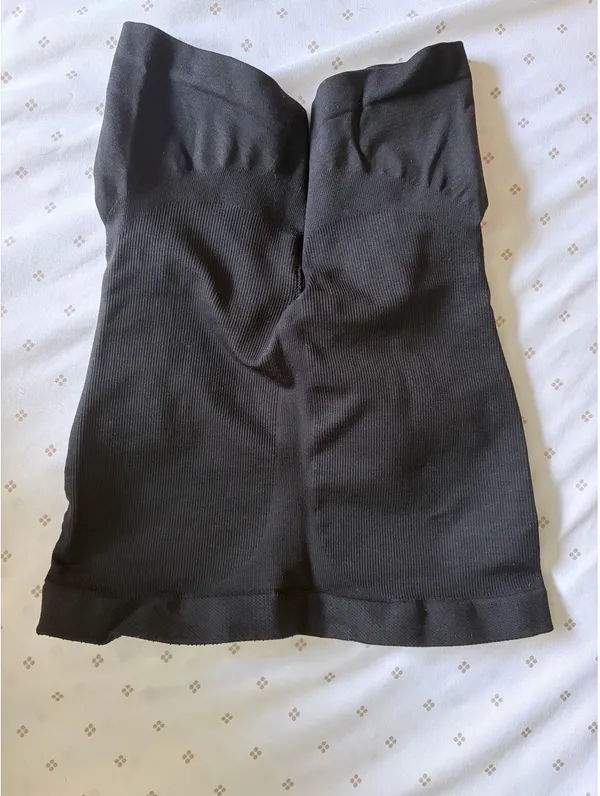 Victoria’s Secret Spandex Shorts Shapewear - Image 2