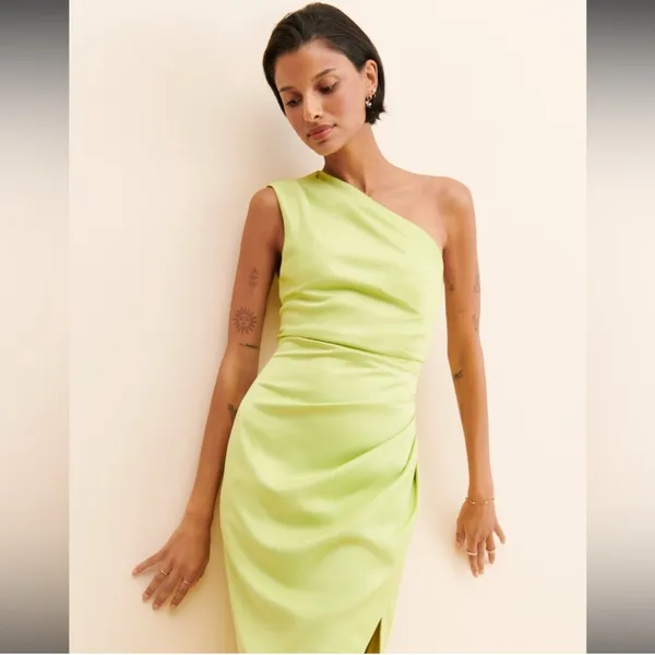 New! Elliatt Cassini Asymmetric‎ Satin Mini Sheath Dress Chartreuse Lime Sz XS - Image 4