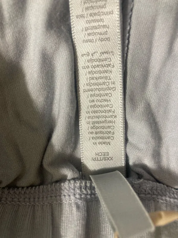 SKIMS Zen Blue Pajama Set - Image 9